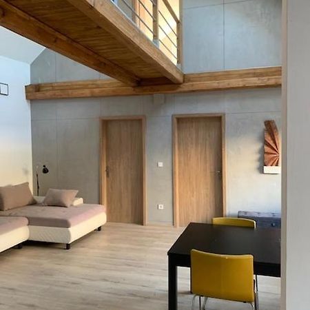 Вилла Loft Piheno Es Wellness Haz Балатонфюред Экстерьер фото